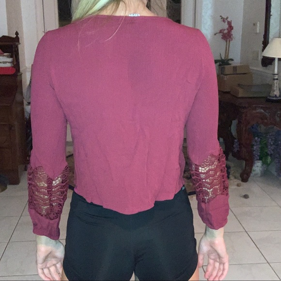 Roxy slightly cropped lace long sleeve maroon top - Picture 6 of 9